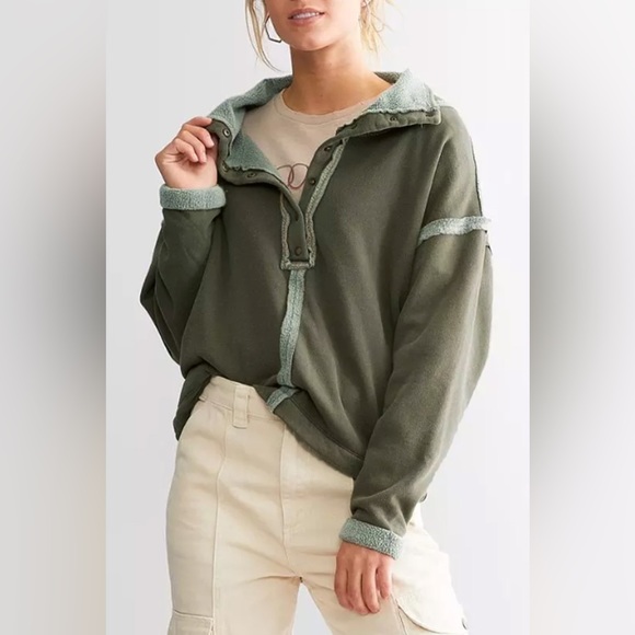 Half Snap Collared Neck Long Sleeve Sweatshirt